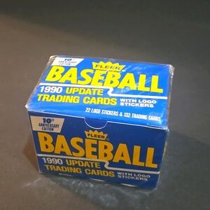 NEW 1990 FLEER BASEBALL 132 TRADING CARDS & STICKERS SEALED IN BOX
